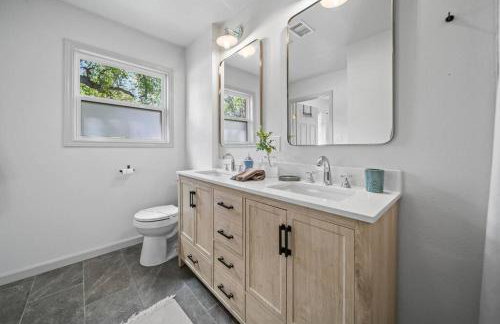 Midtown Modern Cottage - Foto 24