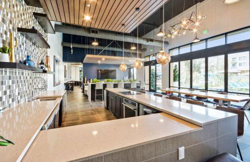 Global Luxury Suites in Menlo Park - Photo 60