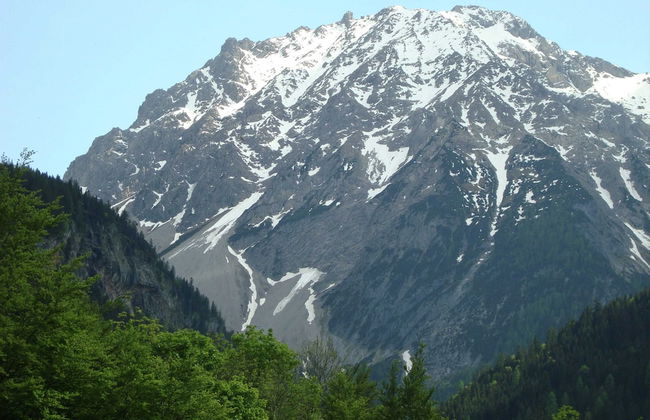 Vibrant Apartment near Ski Slopes in Brand - Foto 22