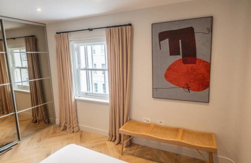 Modern 2 bed Charlotte Street apartment on 3rd floor - Foto 6