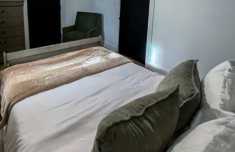 Spacious 3BR PetFriendly Retreat Near DT Cleveland - Foto 19