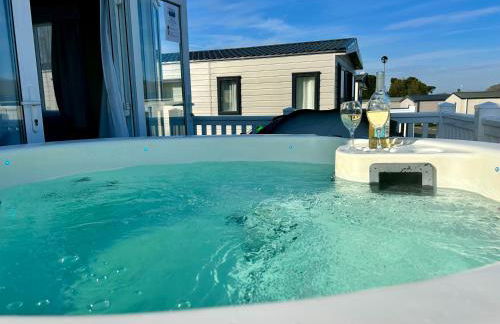 Holiday Home with Private Hot Tub - Foto 24