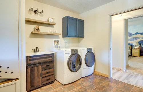 Stylish Angel Fire Cabin with Deck - 2 Mi to Ski Mtn - Foto 10