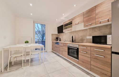 Tolstov Apartments - City Apartments with 1 or 2 Rooms - 15 Min to Messe DUS and Old Town DUS - Foto 18