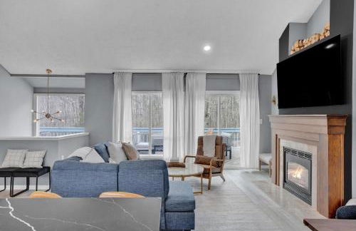 Pocono Blue with Paddleboards, Spa, Indoor Jacuzzi, GameRoom, Lake, EV - Foto 11