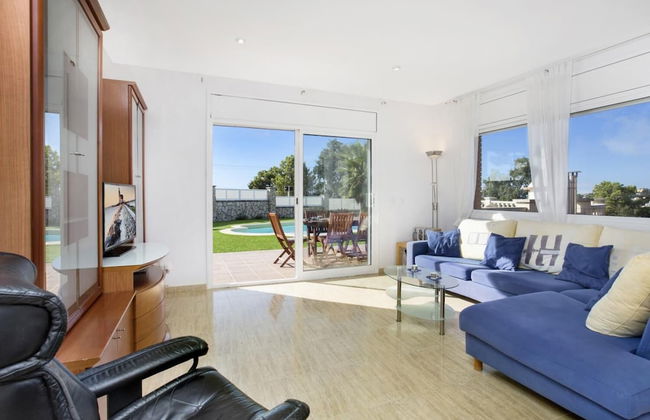 Marian in Lloret de Mar - Foto 6