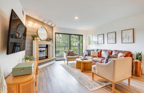 Patio and Dillon Reservoir Views Chic Frisco Condo! - Foto 1