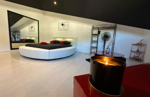 Love Room La Crèche Romantique - Foto 48