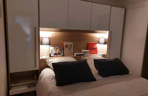 Très joli 2 pièces plein centre, très proche plage centrale - parking - Foto 15