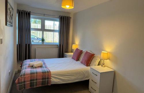 Hereford - Kestrel House - 4 Bedroom House Close to City With Parking - Sleeps 7 - Suitable for Family Gatherings or Contractors With Vehicles - Hosted by RENTMYHOUSE - Foto 40