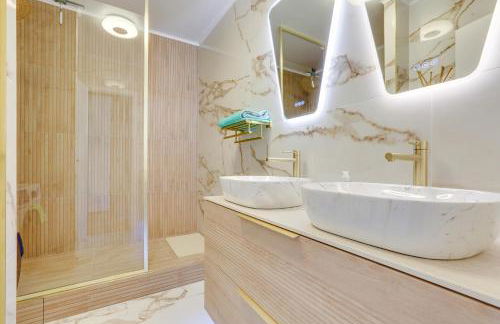 Paris luxury Apartment 75m2 with Eiffel Tower View, metro 1 min, parking - Foto 14