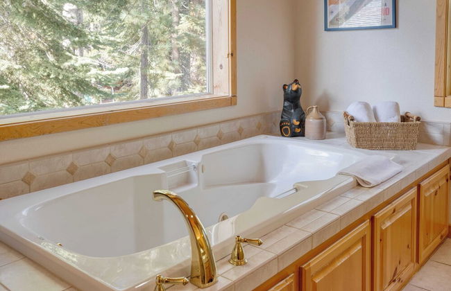 Hansel by Avantstay Pool Table, 5mins to Skiing - Foto 41