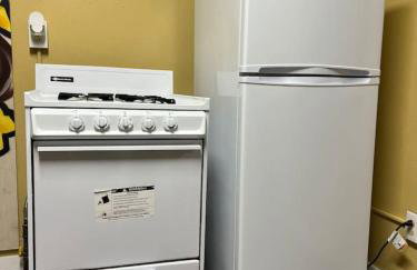 Funky 3rd Floor Condo 5 Beds with Sofa Bed plus WIFI - Foto 9