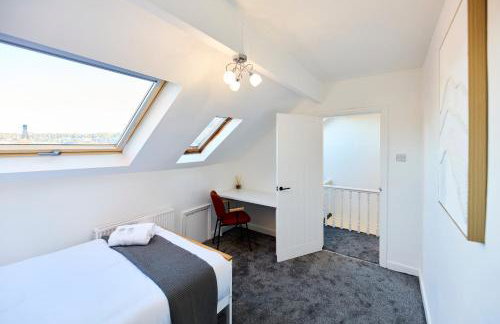 Aura - Elegant Retreat in Prime Leeds Location! - Foto 47