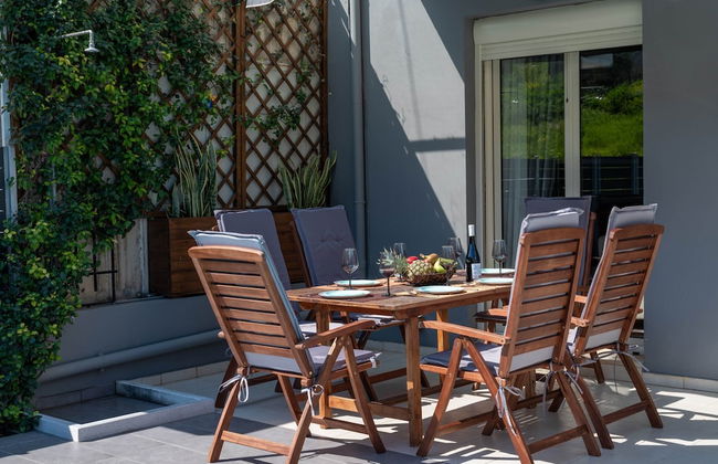 Grey House by Checkin - Foto 28