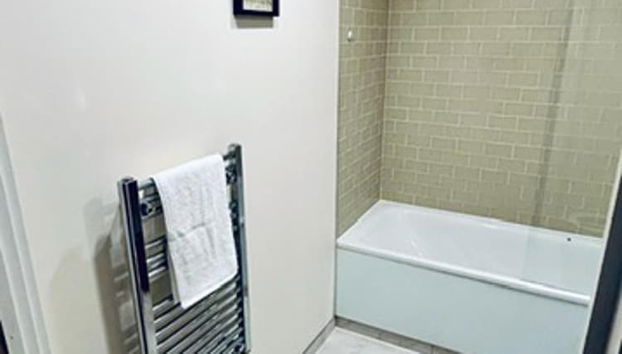 Studio Apartment w/ Balcony In Canary Wharf - Foto 4, Baño