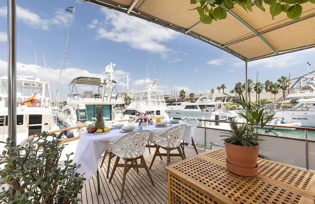 Luxury Boat in Port Forum - Photo 23