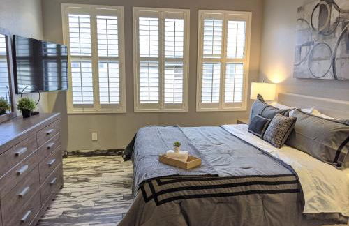 *NEW* Lux Scottsdale Home with Pool, Hot Tub, and Gym - Foto 7