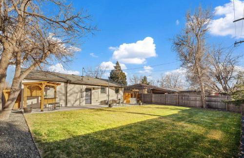 Whole House Relaxing Oasis by Fitzsimmons Campus - Photo 45