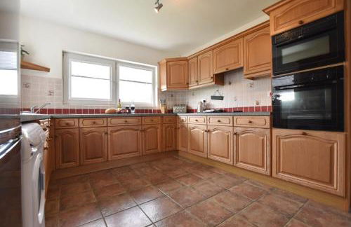 Greenfields - Photo 8