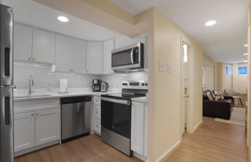 NEW Classy Dupont-Logan Apt Parking - Foto 2