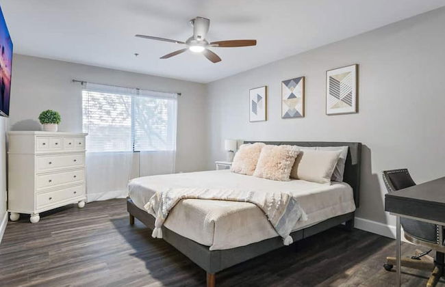 Beautiful Newly Remodeled 2-bdrm Biltmore Condo! - Foto 5