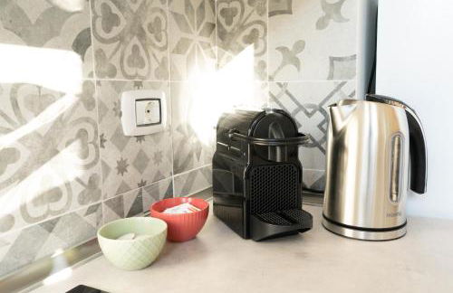 Arcimboldi's Nest - Close to Metro and Train - Foto 21