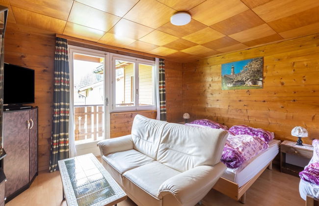 Welcoming Holiday Home in Saas Grund With Garden - Foto 10