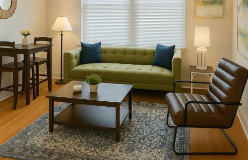 1BR Fully Equipped & Central - Belmont rep - Foto 1