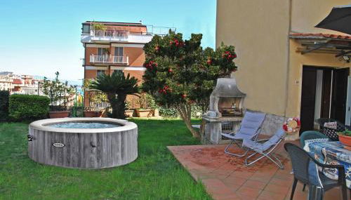 CASA MARTA - Appartamento con giardino - Foto 2, Garden