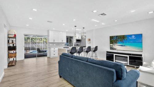 Spacious 3BR Home with Private Pool in Hollywood - Foto 3