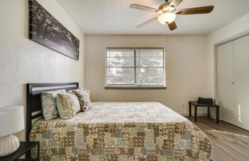 Near Globe Life and ATandT! Convenient Unit with Patio - Foto 18