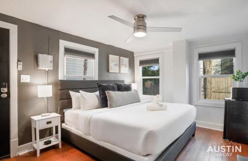 Prime Location w King Accommodations Near Downtown - Foto 1