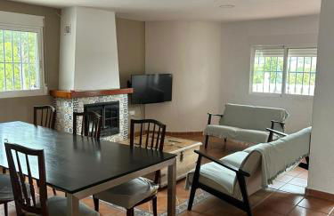 Fully private villa for 12p with large pool in Valencia-Náquera - Foto 7