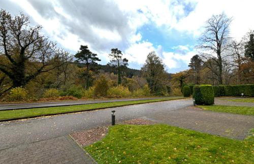 SCOTTISH HIGHLANDS Superb 2 bedroom apartment. - Photo 19