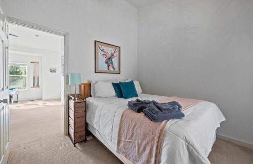 Zen Whisper in the Woods - Foto 27