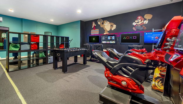 Fun in Every Corner 14 BR Home Sol104 - Foto 2, Habitación