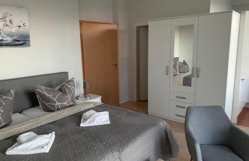 Einraumapartment mit Seeblickbalkon - Foto 1