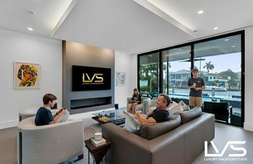 Carlotta- New Construction Luxury Waterfront Villa - Foto 4