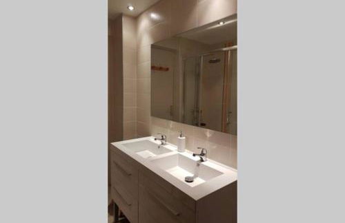 APPARTEMENT T3 60M2 à Briançon dans résidence calme avec 7 couchages - Foto 9