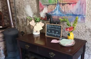 Pequena Casa rústica com piscina - Photo 10