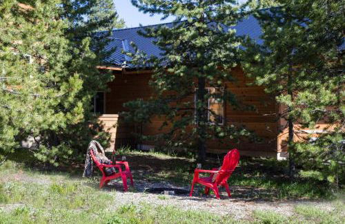 Rimfire Refuge by KABINO Hot Tub Fire Pit Sauna PS3 Grill WiFi Loft - Foto 38