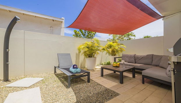 Serene Designer Gem Walk to Beach Strip Pool - Foto 5, Habitación