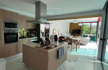 VILLA Cooper l HEATED Pool l PVT Garden I GOLF I SEA VIEWS - Foto 4