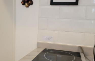 Studio confortável com varanda, próximo ao metro e a Av Paulista - com locker pago para malas - Foto 7