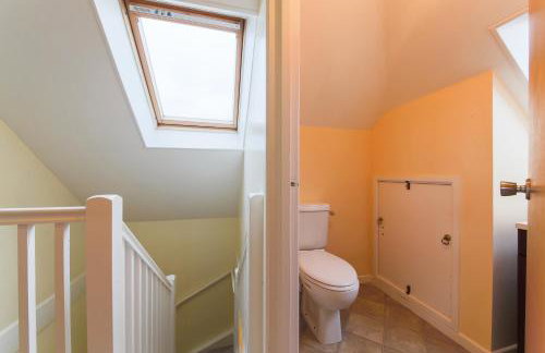 5 Bedroom House with Sea Views - Photo 31