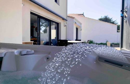 Villa avec jacuzzi proche de la plage, vélo à disposition - Foto 1