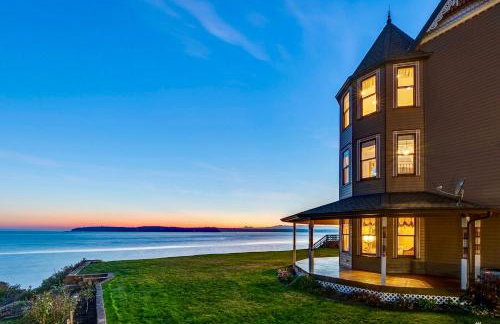 Luxury Bayfront Oasis with Private Beach Access, Near Tulalip Casino and Outlets! - Foto 38
