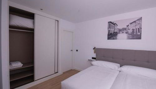 APARTAMENTOS LLAMIEVA - Foto 2