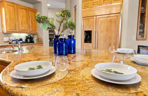 The Debonair Derby by PaseoHomesAZ with Heated Pool - Foto 52